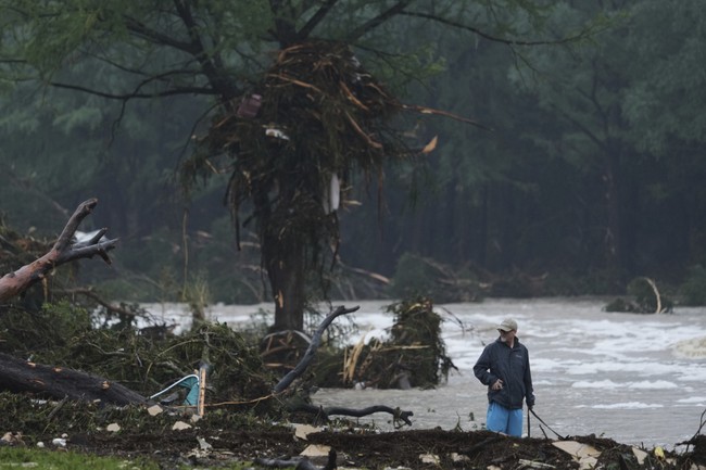 Flooding Reaches New York and New Jersey – PJ Media