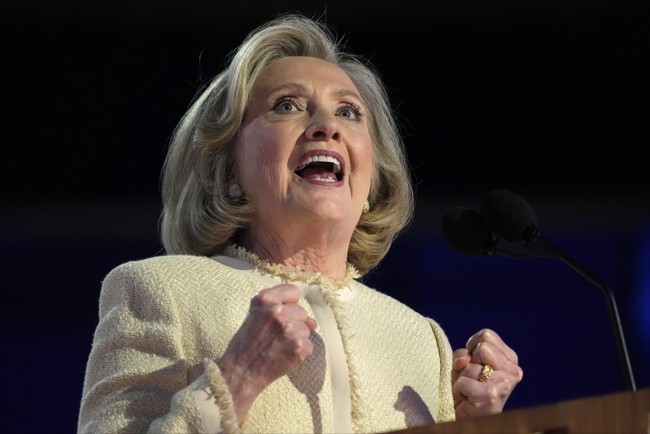 Tulsi Gabbard Has Hillary Hitting the Breakfast Franzia Hard Now – PJ Media