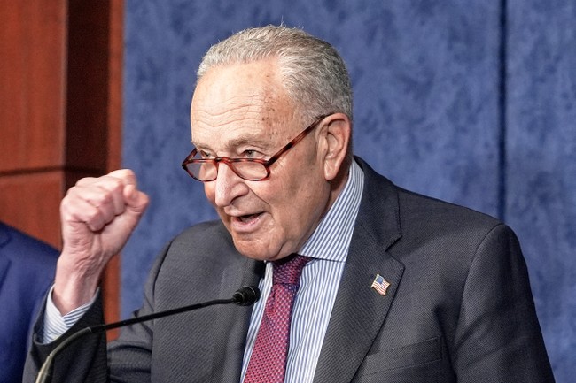 This One Photo Captures the Schumer Shutdown Perfectly – PJ Media