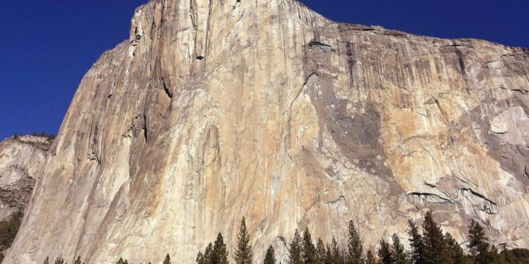 Balin Miller, Alaskan climbing star, dies in fall from Yosemite's El Capitan
