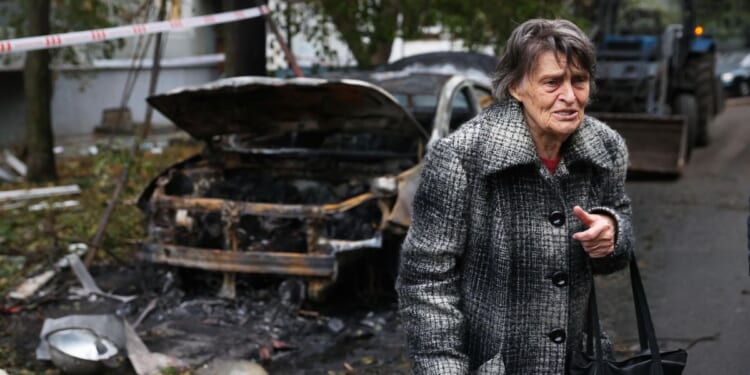 Large-scale Russian attack on Ukraine kills at least 5 people