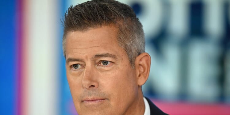 Duffy's Remark About Air Traffic Controllers ‘Grossly’ Misconstrued