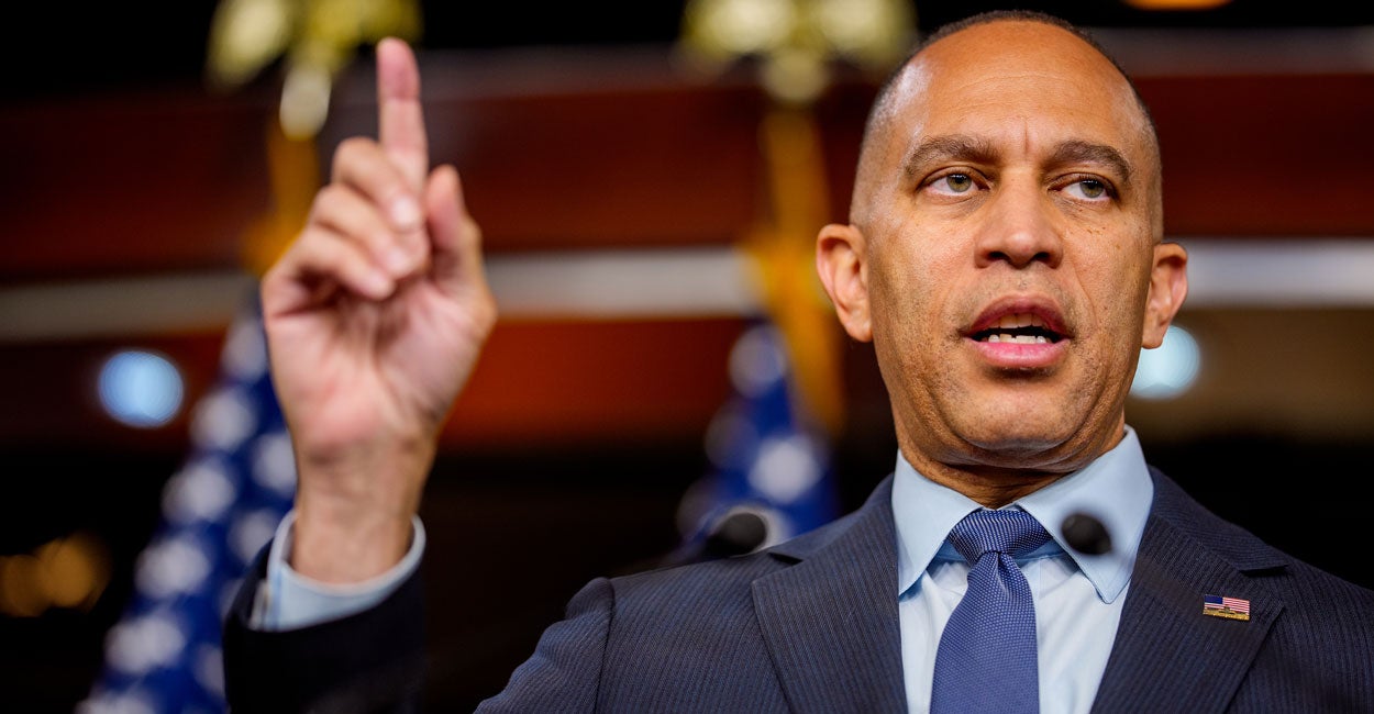 Jeffries Backs Mamdani for NYC Mayor