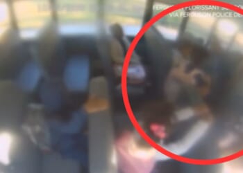 A video showed the father lecturing the schoolgirl about touching his daughter, then telling his daughter to "Do what I told you to do" after which the daughter began pummeling the other child.