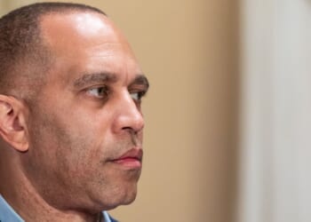 Jeffries Stumps for California's Pro-Gerrymandering Ballot Measure
