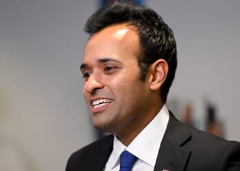 Ramaswamy Campaigns for Another Gubernatorial Hopeful in a State That Could ‘Pave the Path’