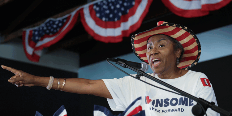 Recent Polls Show Narrowing Lead for Spanberger in Virginia