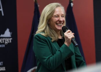 Spanberger 'Sold Out Virginians' on Energy, Earle-Sears Says
