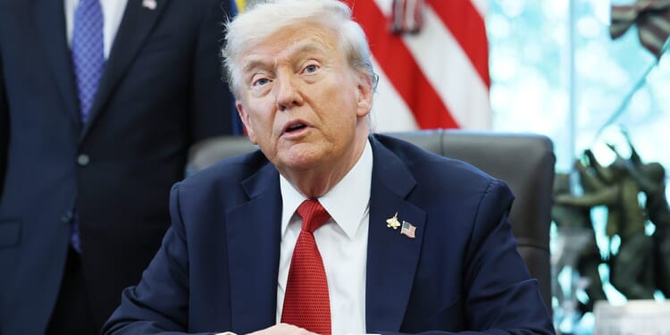 Trump Extends Deadline for Firing Federal Workers