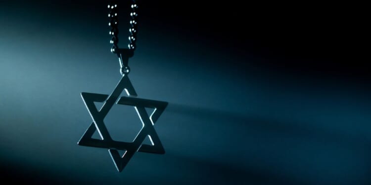 A man wearing a Star of David necklace similar to the one shown was detained for nearly 10 hours after officers viewed the object as appearing "antagonistic" to Palestinian protesters.