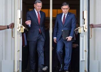 Shutdown stalemate set to drag into sixth week as Trump pushes Republicans to change Senate rules