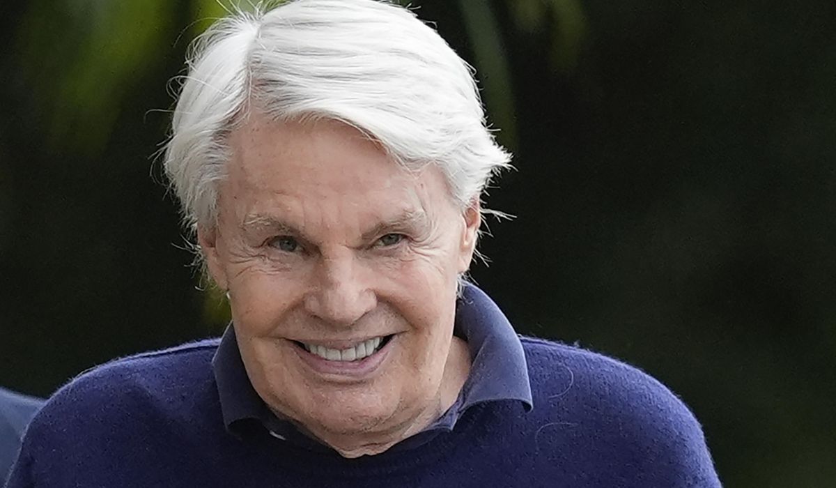 Michael Jeffries, ex-Abercrombie & Fitch CEO, competent to stand trial, prison officials tell judge