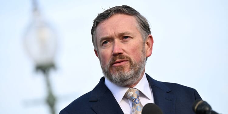 Congressman Introduces Bill to Pull US From NATO