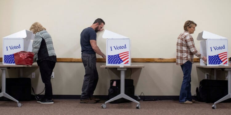 DHS Further Modernizes Citizenship Verification