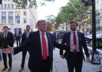 Trump, Rubio, and Vance Bond Over Shoes — And One Politician’s Tiny Secret – PJ Media