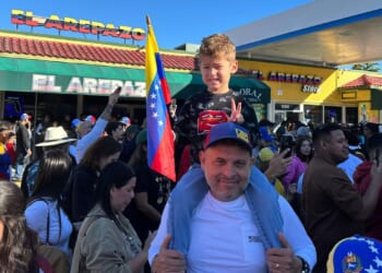 Venezuelan immigrants celebrate U.S. capture of Maduro