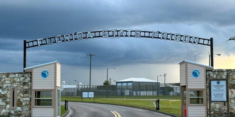 Florida sets execution date for man convicted of killing a traveling salesman during a robbery