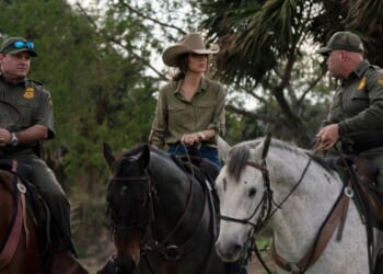 DHS closes out first year under Trump with record-low border numbers