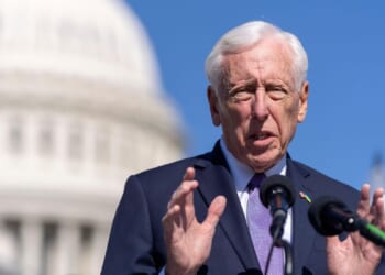 Steny Hoyer endorses former campaign manager as successor in Congress
