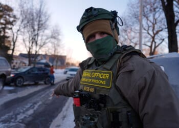 Judge blocks DHS from arresting, detaining refugees in Minnesota