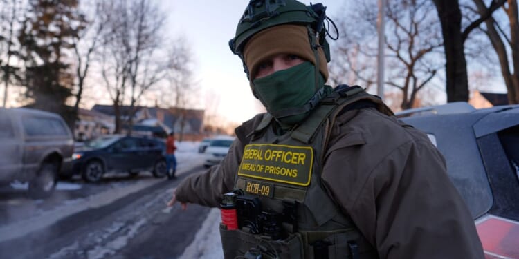 Judge blocks DHS from arresting, detaining refugees in Minnesota