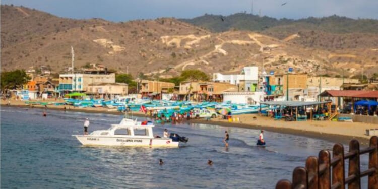 Officials are investigating a gruesome find at an Ecuadorian tourist beach.