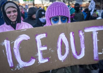 Major Hotel in Minneapolis Accused of Refusing Service to ICE