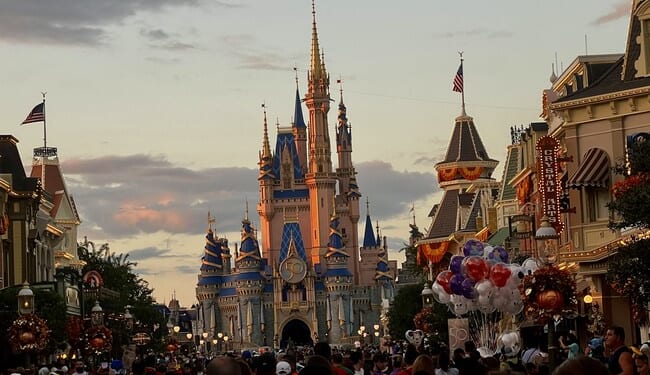 Disney World Honors 101-Year-Old WWII Veteran – PJ Media