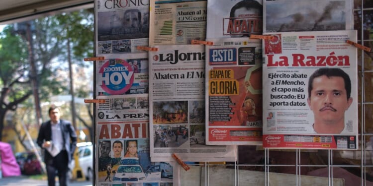 Mexican authorities give body of 'El Mencho' to his family