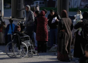 Leaders of Lebanon turn on Hezbollah as airstrikes hit Beirut and thousands seek shelter