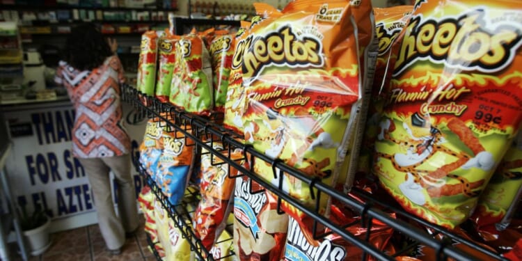 Frito-Lay recalls Miss Vickie’s Spicy Dill Pickle chips over undeclared milk allergen in six states