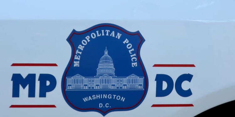 D.C. assistant police chief, police inspector wife suspended over inappropriate messages