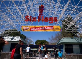 Six Flags sells off 7 amusement parks