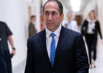 Epstein’s longtime accountant testifies on his wealth and business ties