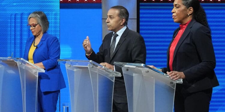 Illinois voters pick a new generation of Democrats for House, Senate after near-record retirements