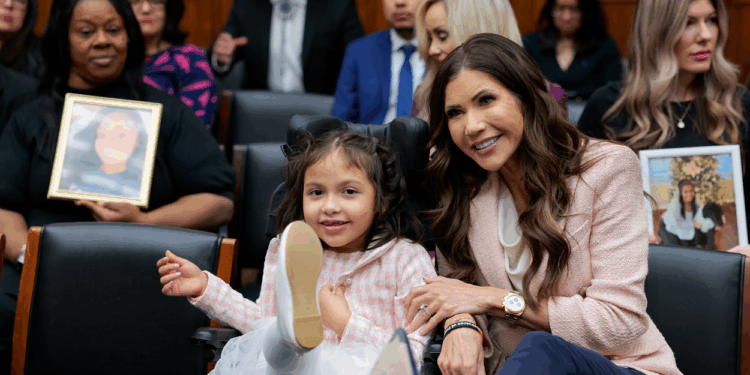 Banks Pushes Legislation to Ban Illegal Immigrants From Trucking