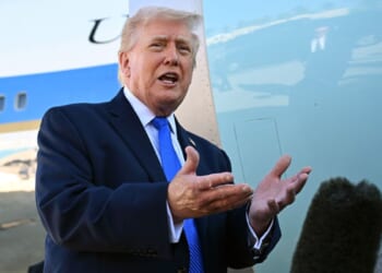 Republicans Pitch Trump on Funding All of DHS But Deportations