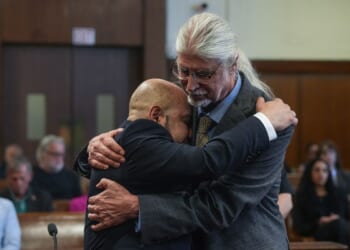Judge tosses murder conviction for man who served 25 years, rebuking a ‘troubling’ prosecution
