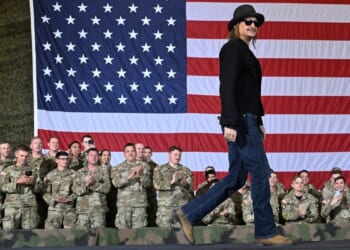 Kid Rock flies in Army helicopter weeks after flights near his house drew scrutiny