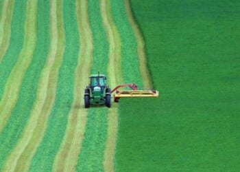 A House farm bill includes a provision affecting ranchers, setting up a possible showdown between rival factions of GOP lawmakers.