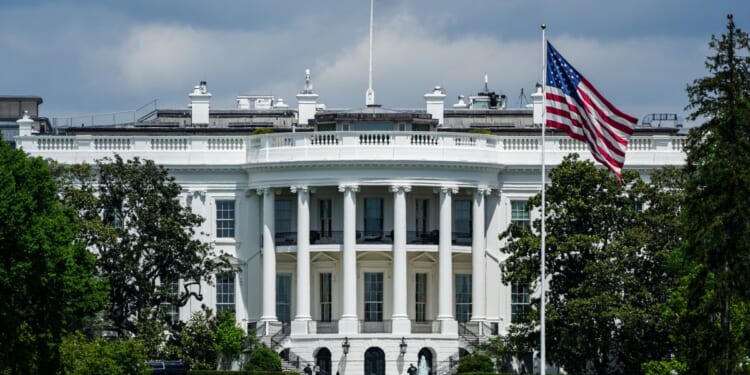 White House gives unprecedented look at systems that prevent deleting messages, documents