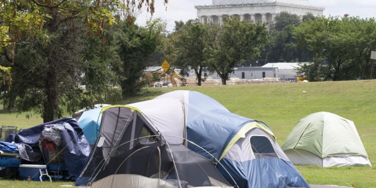 Uptick in D.C. homeless population driven by increase among families, census shows