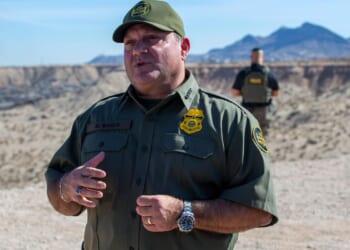 Border Patrol chief abruptly quits