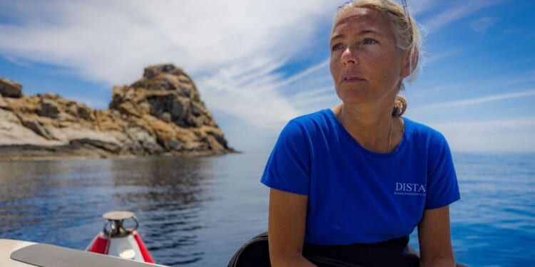 Italy’s foreign minister says divers found bodies of 4 Italians dead in Maldives sea cave