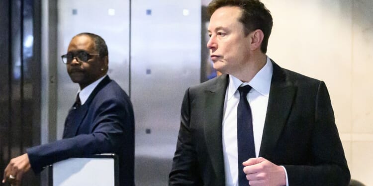 Elon Musk arrives at the federal courthouse in Oakland, California, April 28 during proceedings in the trial over his lawsuit against OpenAI.