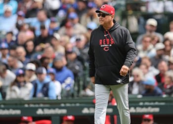 Manager Terry Francona of the Cincinnati Reds walks to the mound to make a pitching change during a match against the Chicago Cubs in Wrigley Field on May 7, 2026 in Chicago.