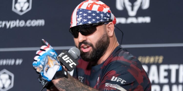 UFC fighter Josh Hokit pummelled in the media for disparaging Michelle Obama