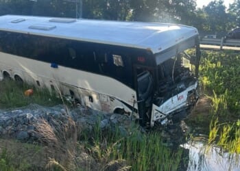 Feds move to close commercial driver’s license loophole after deadly Virginia bus crash