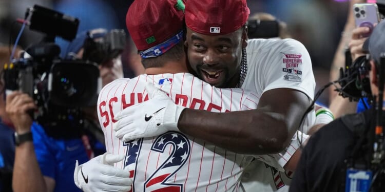 Walker spoils Philadelphia’s Schwarber party, rallies to win Home Run Derby