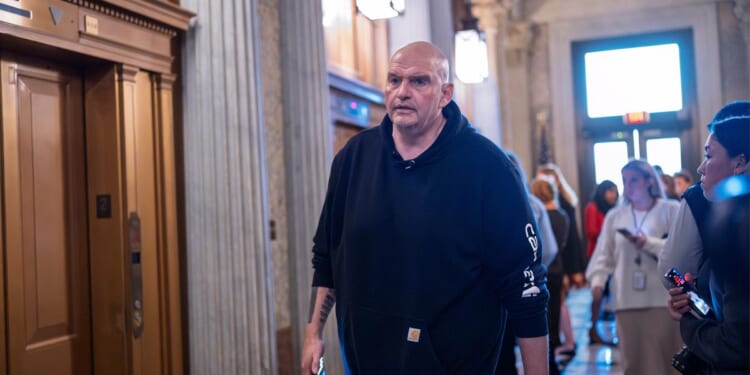 Sen. John Fetterman rips Sen. Bernie Sanders over endorsements for El-Sayed, Planter